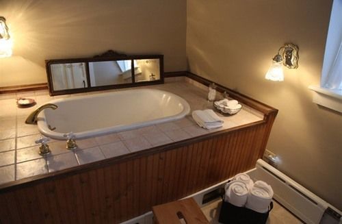 Hudson City Bed And Breakfast Екстериор снимка