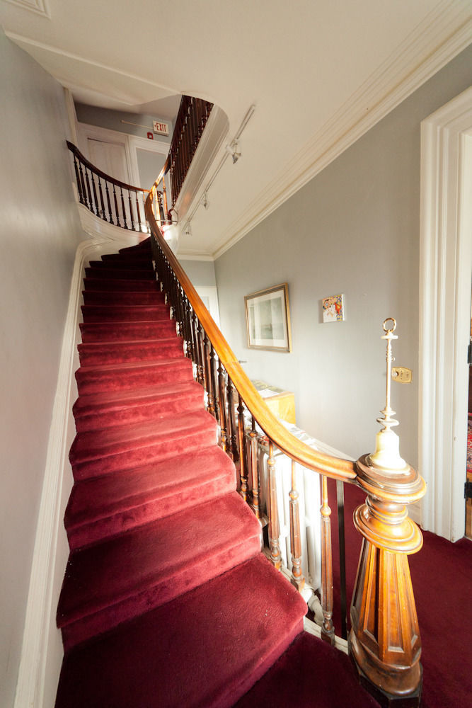 Hudson City Bed And Breakfast Екстериор снимка