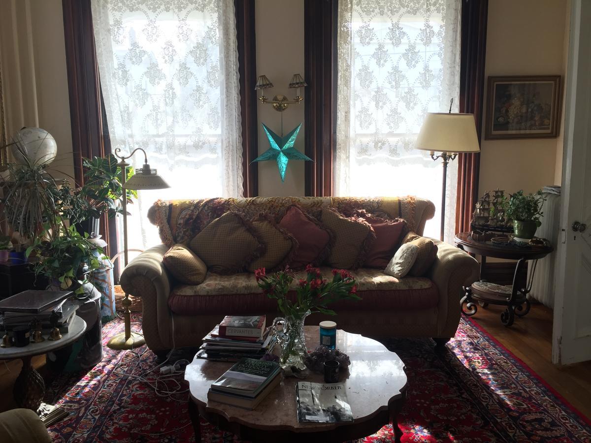 Hudson City Bed And Breakfast Екстериор снимка