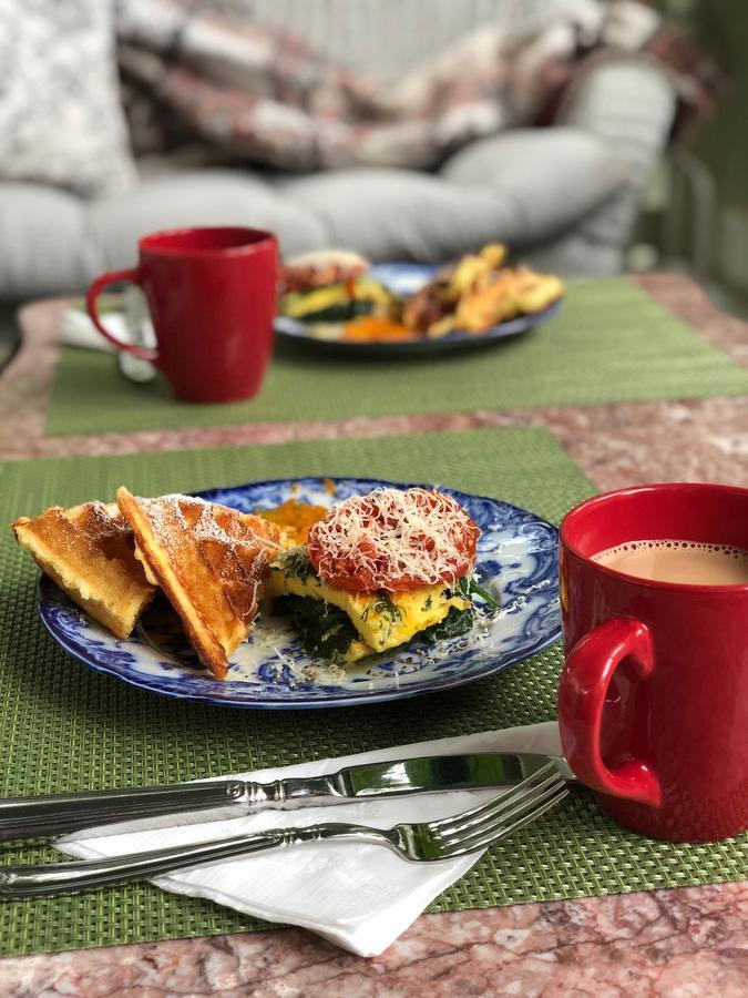 Hudson City Bed And Breakfast Екстериор снимка